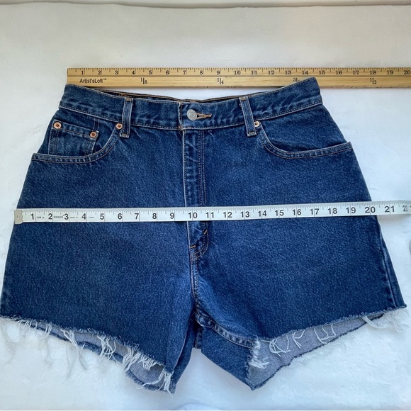 VINTAGE LEVIS 550 Hi Waist Cut Off Denim Shorts - Picture 12 of 12